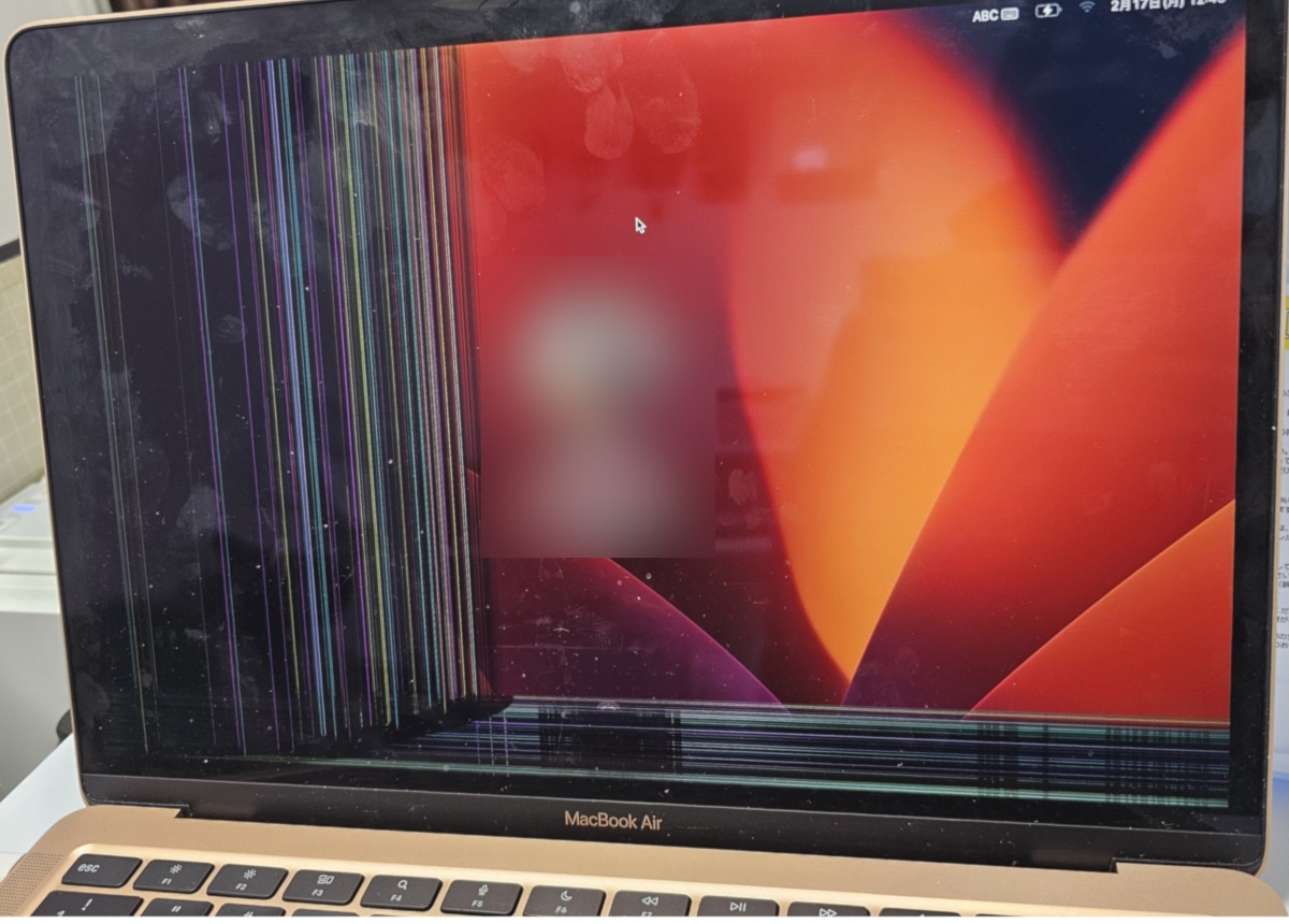 Macbook Air M1(2020) 液晶割れの修理料金と所要時間 | パソコン修理テック